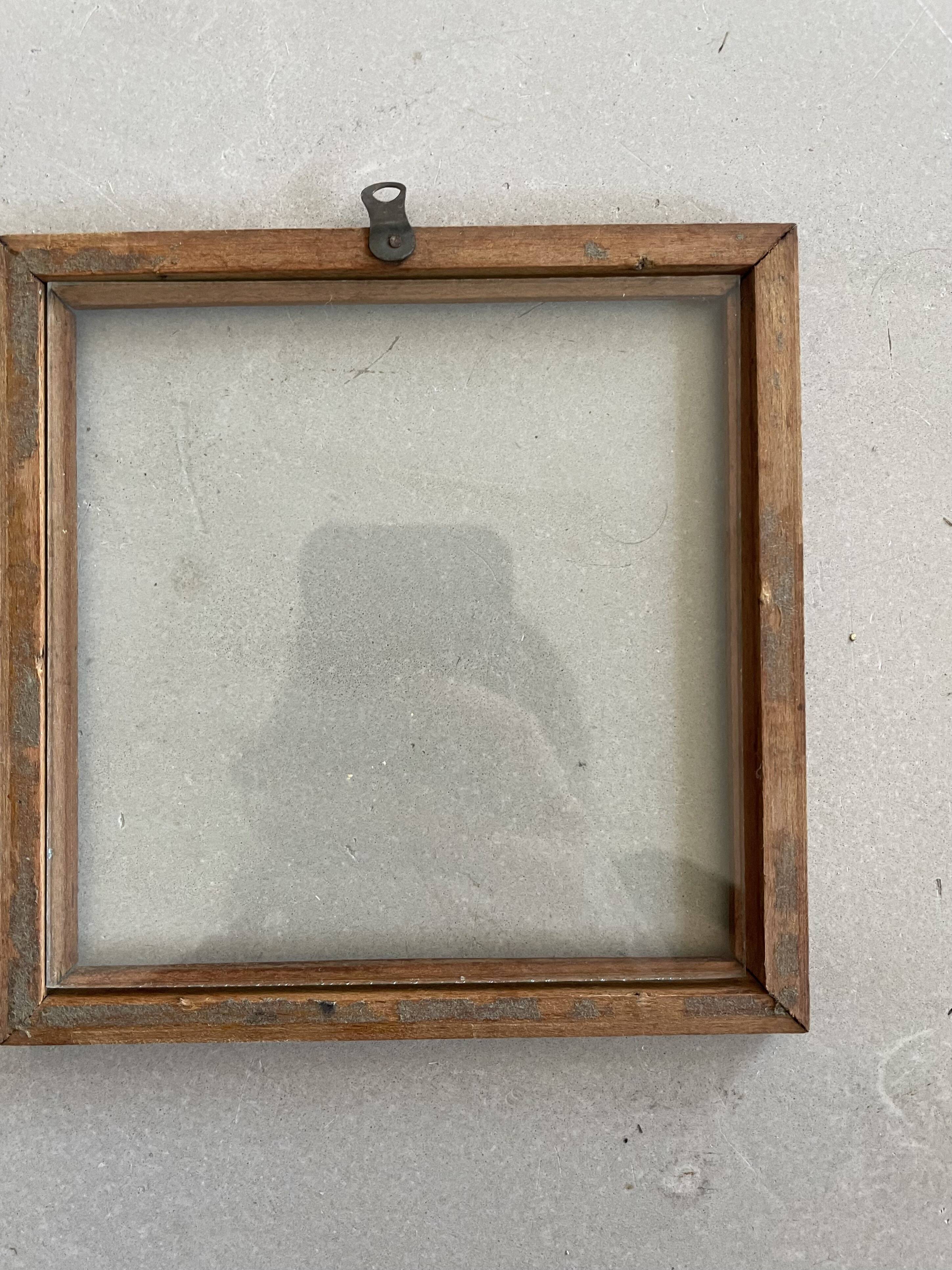Small old square wooden frame 14x14cm