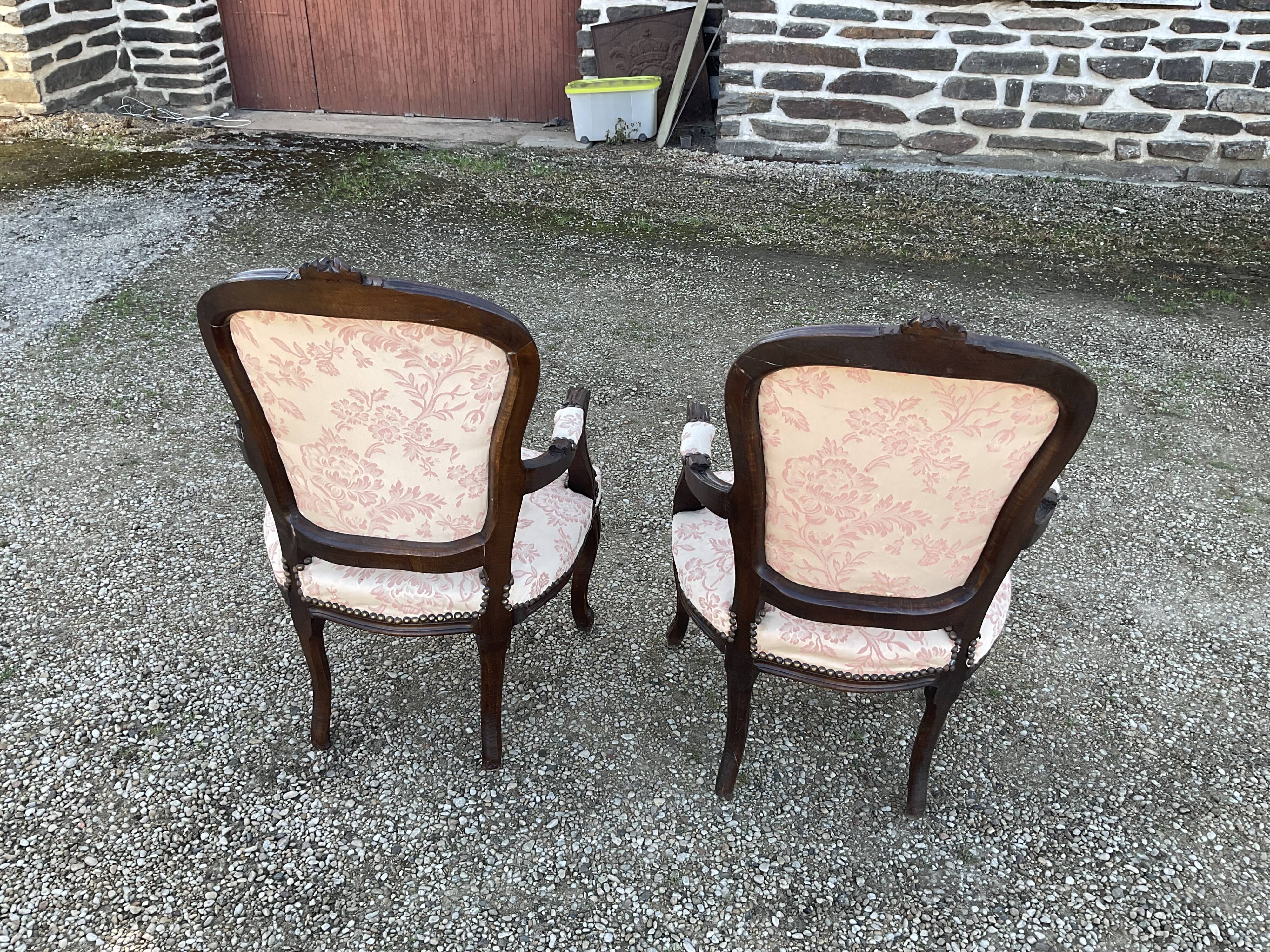 Pair of armchairs.