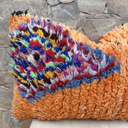 Vintage Berber Kilim cushion cover: Moroccan wool cushion.