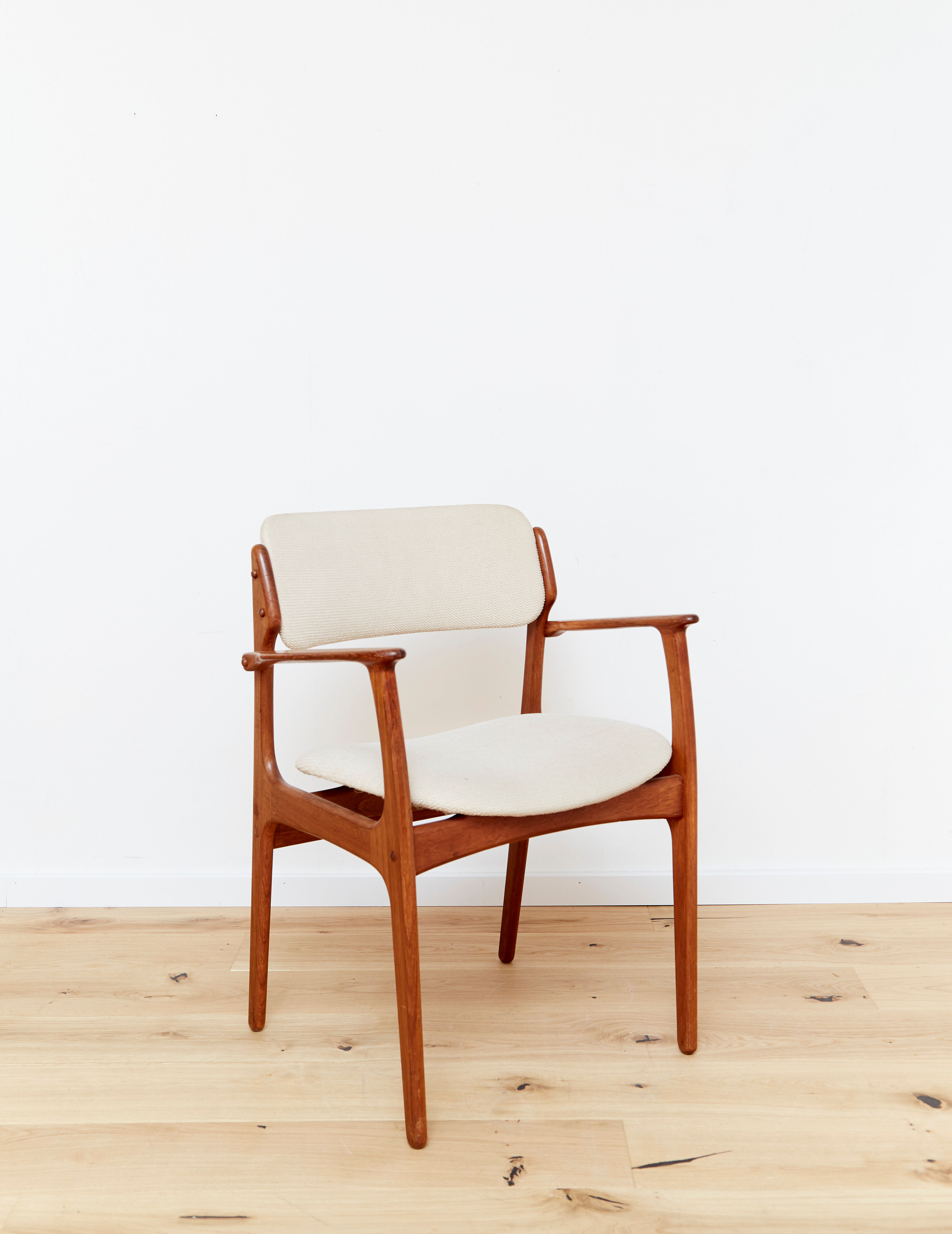 Model 50 Armchair by Erik Buck for O-D-Mobler