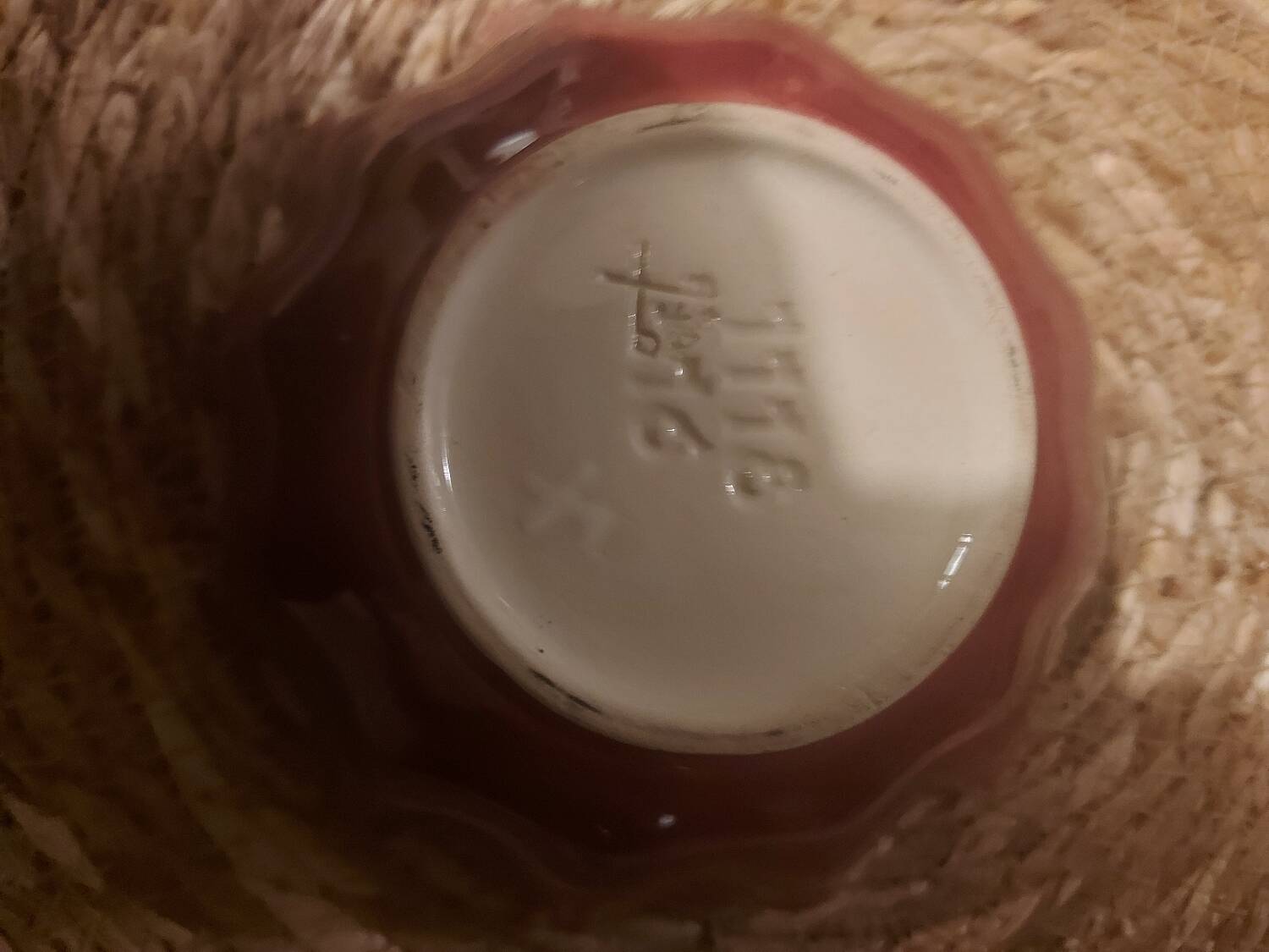 Glossy glaze cup