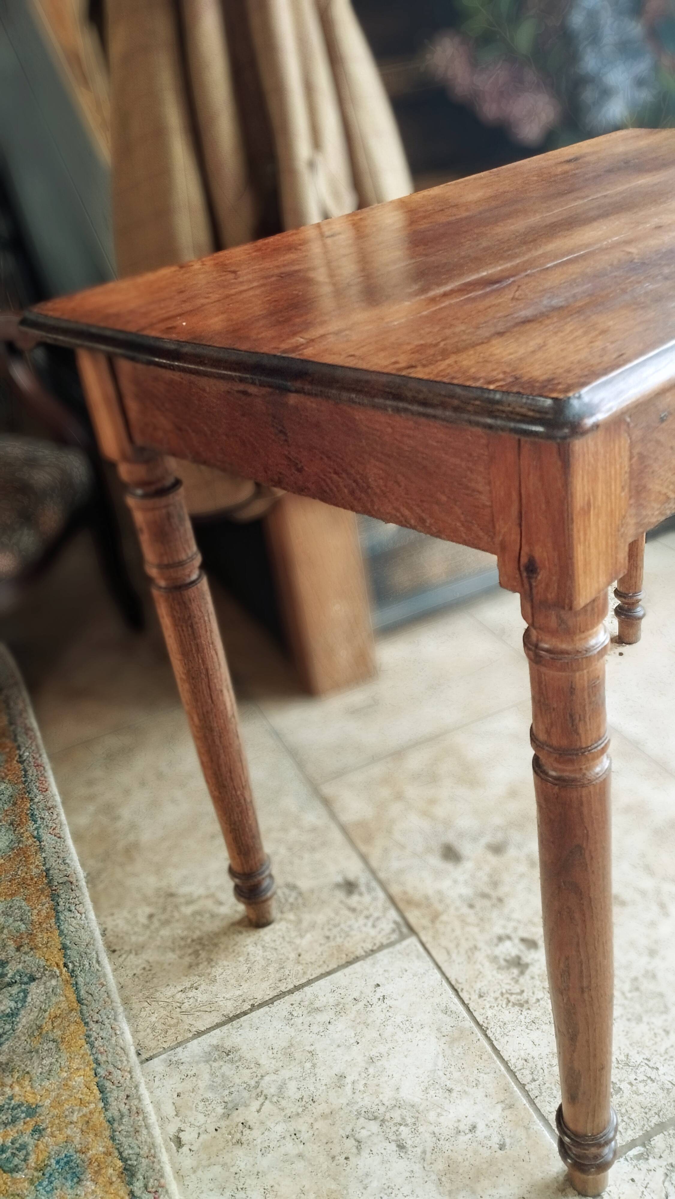 Early 20th century oak side table