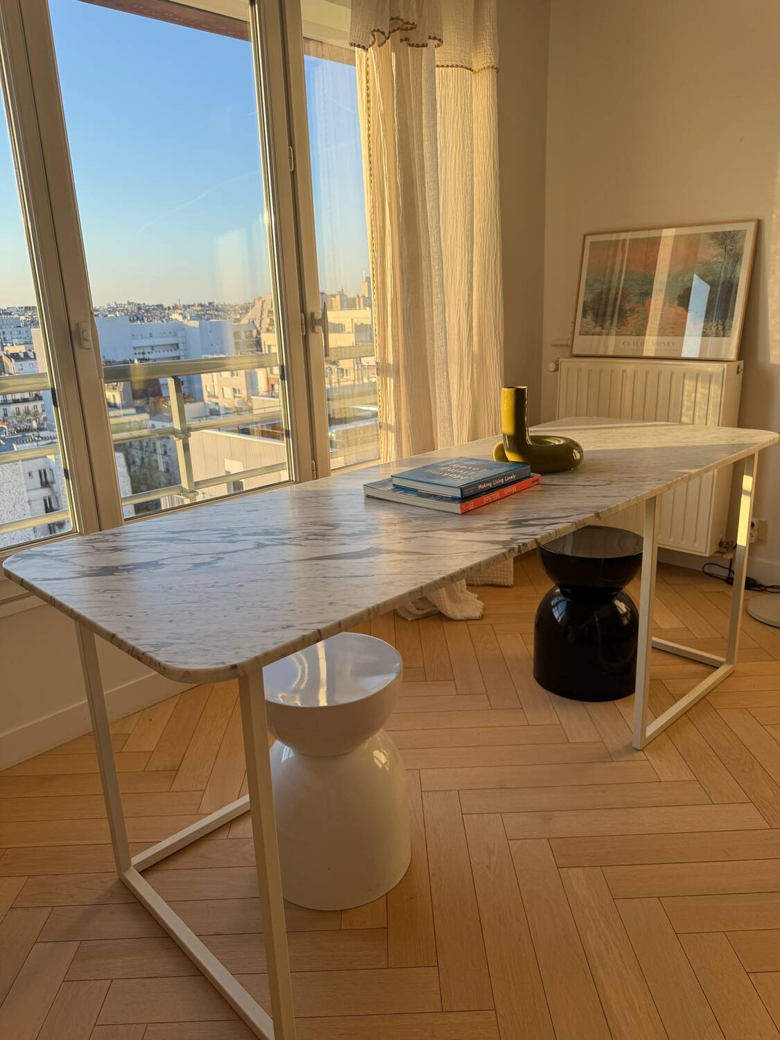 Table en marbre de Carrare