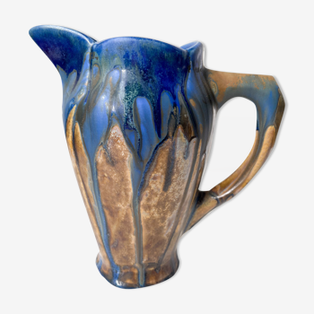 Pitcher with water sandstone flamed Metenier