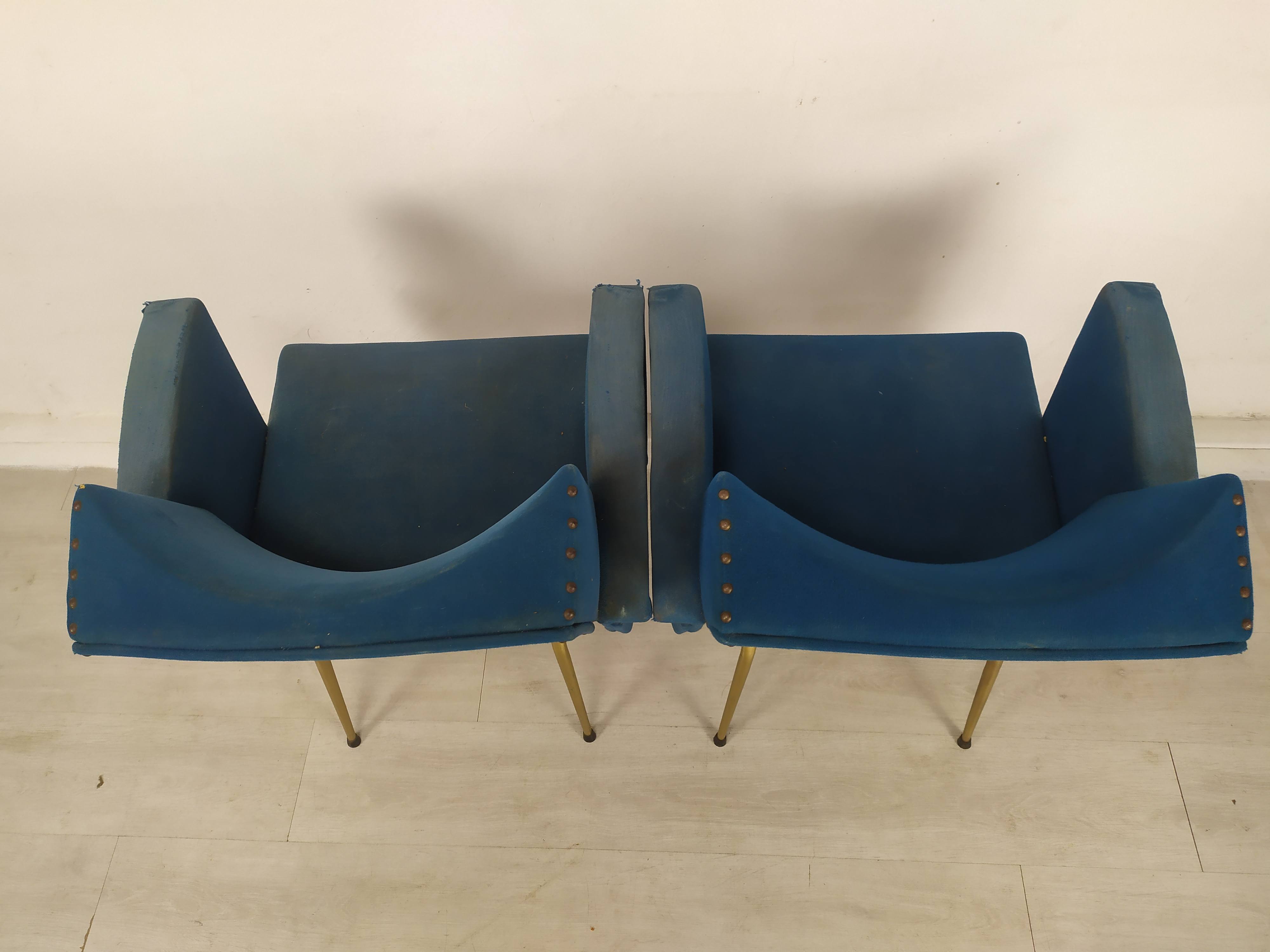 Pair of vintage armchairs to reupholster
