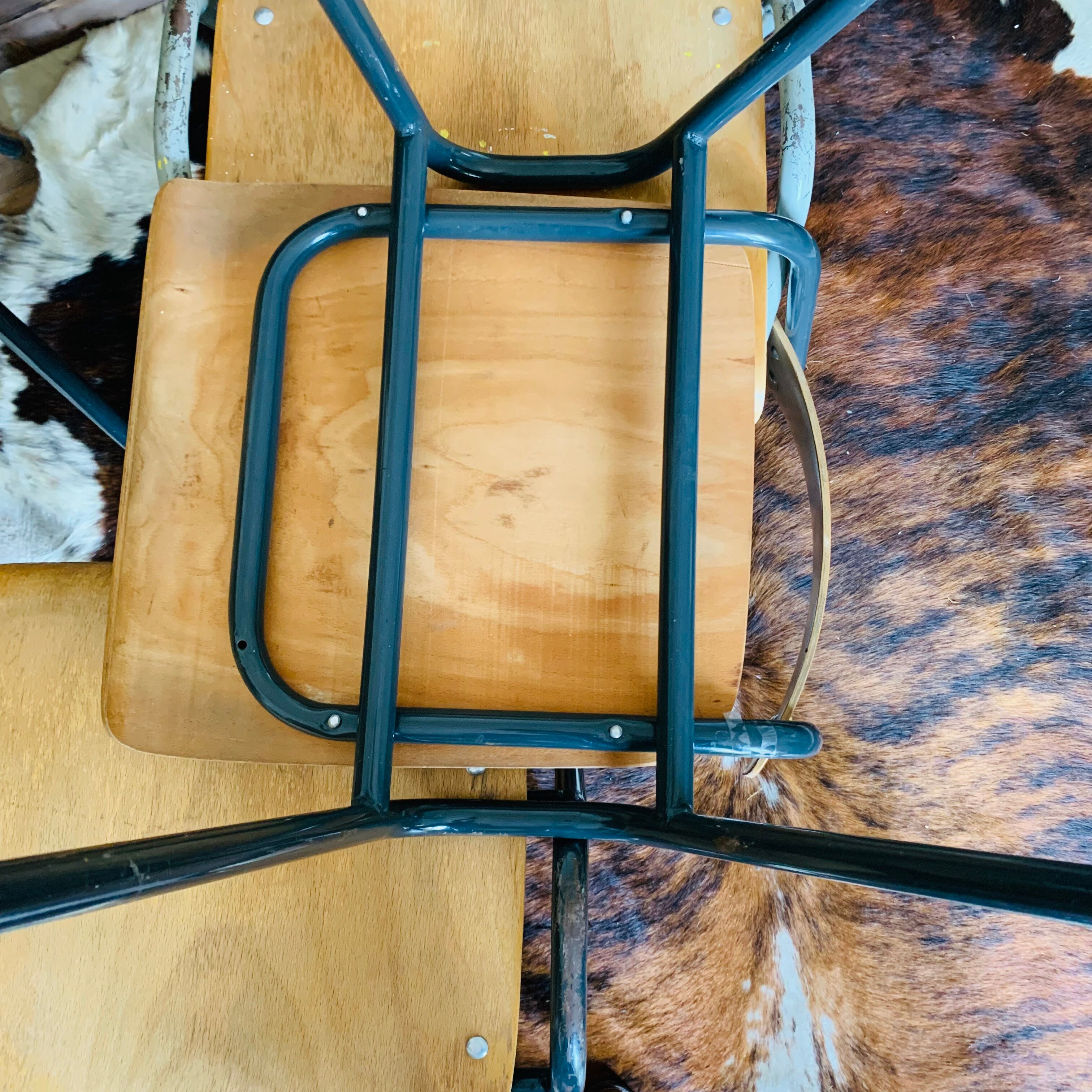 Lot de 4 chaises bois et métal
