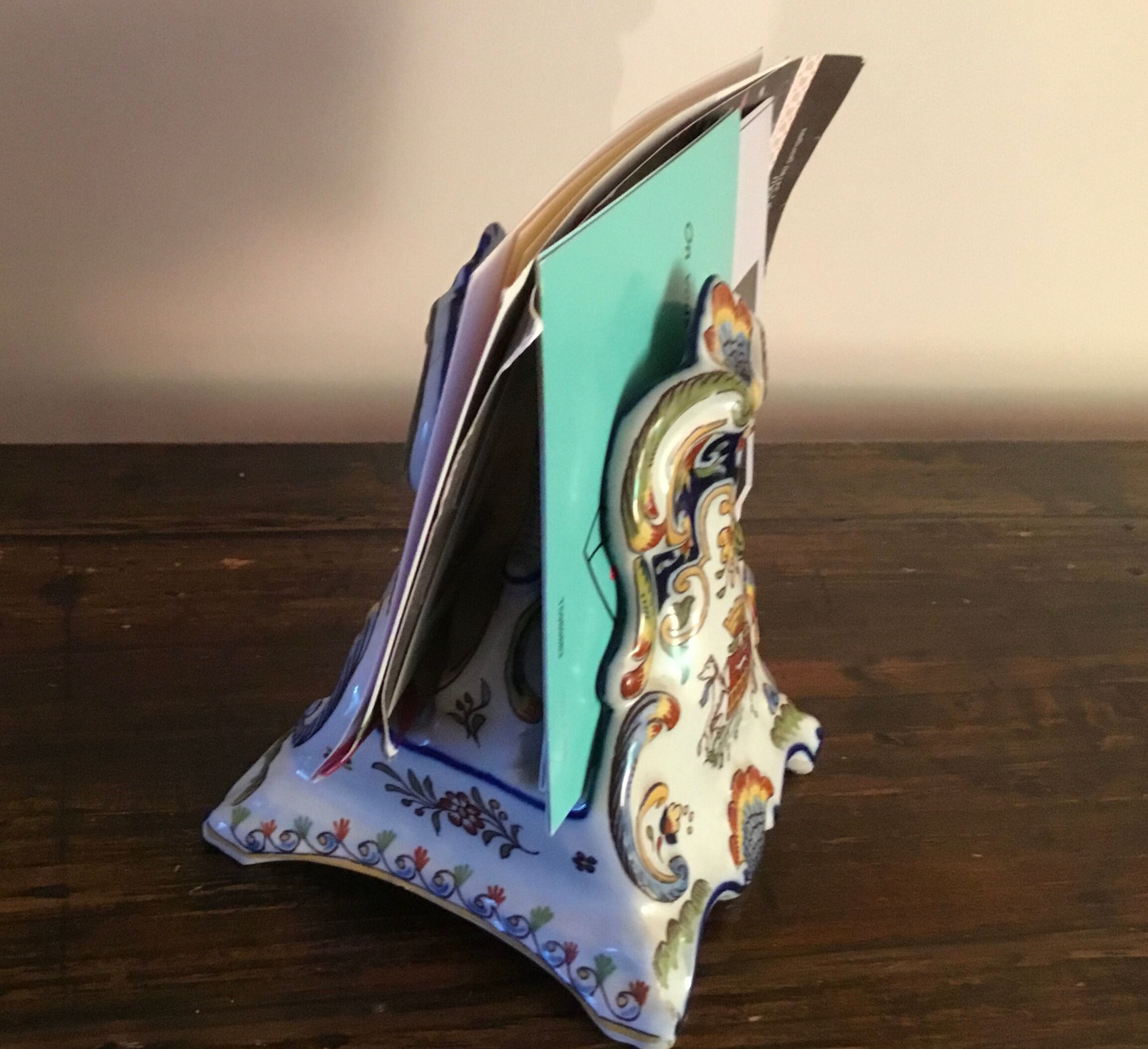 Rouen letter or mail door