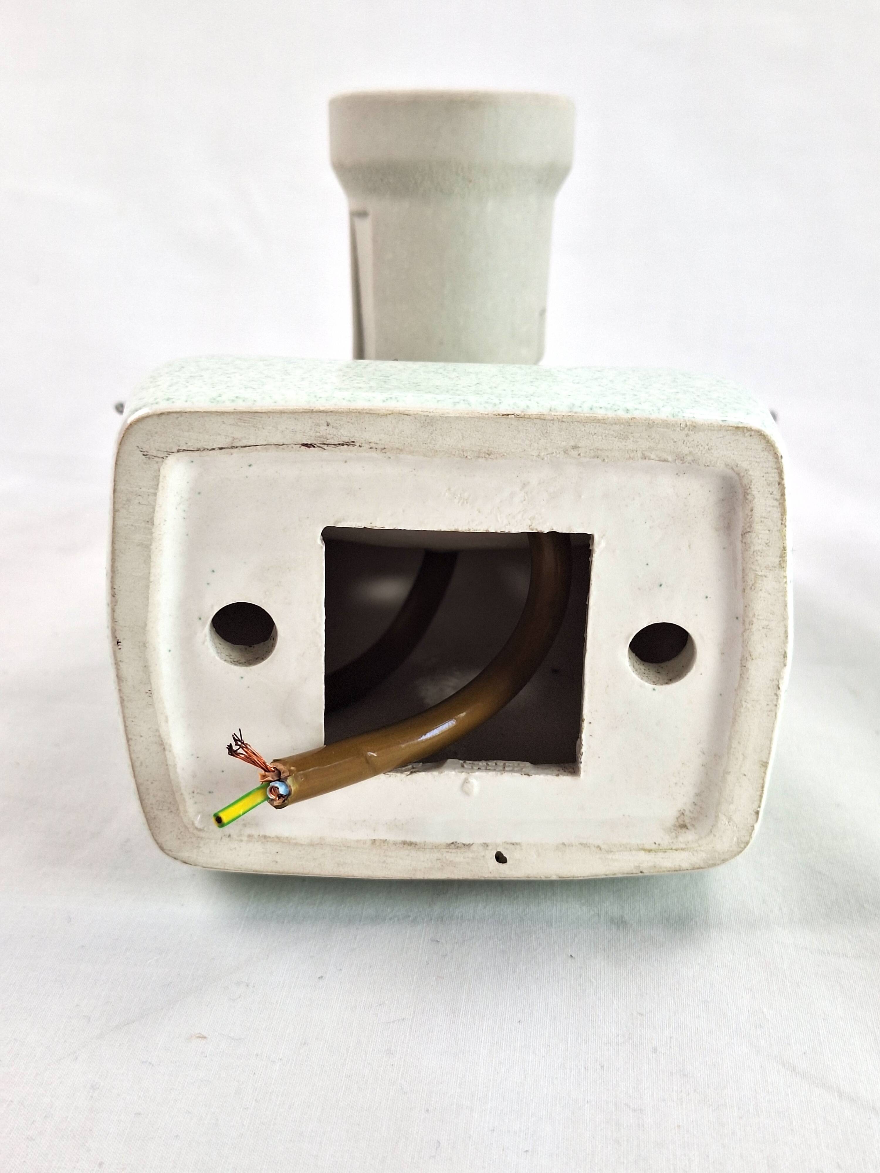 Pair of space age wall lights, art deco bathroom bedside night light