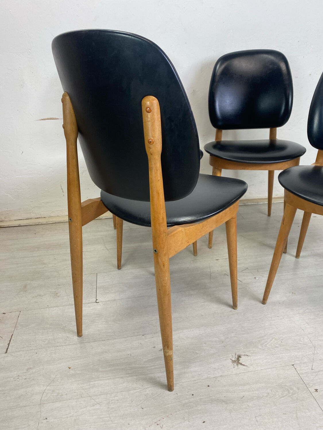Guariche chairs