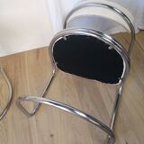 Pair of vintage cantilever chairs Zougoise Victoria, Switzerland.