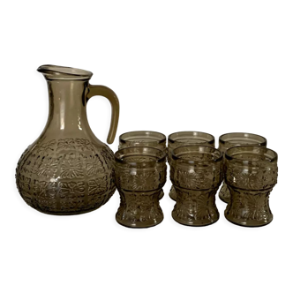 Vintage pitcher glasses