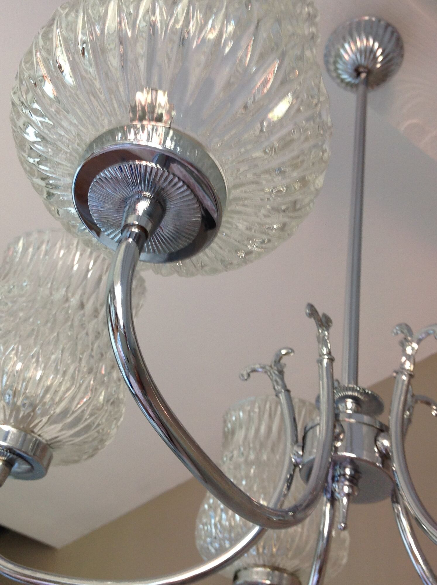 Five-spoke chandelier in chrome-plated metal and structured/vintage glass 60s-70s