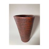 Ceramic vase