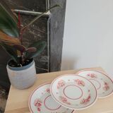 Set of 3 small opaque porcelain plates