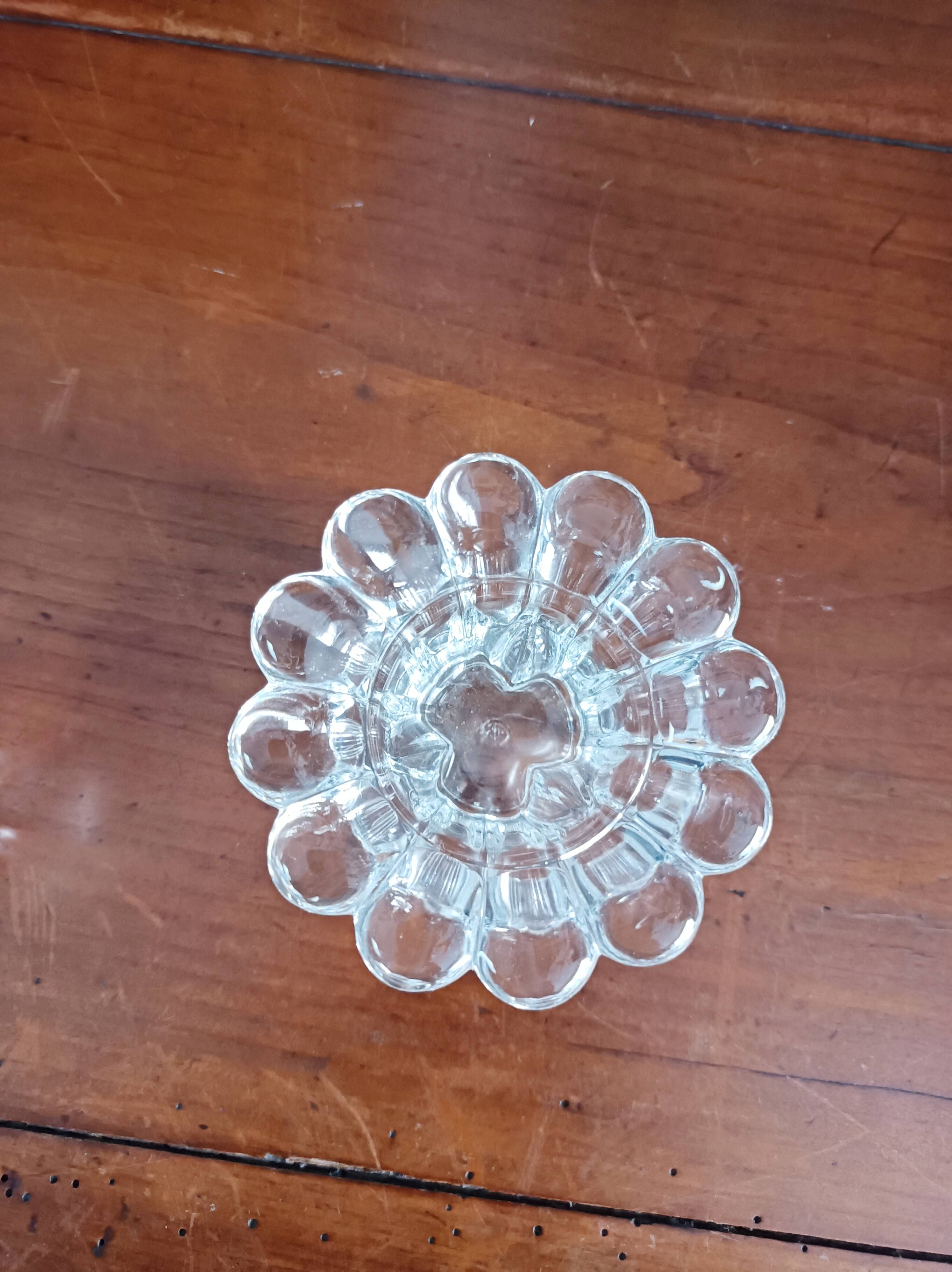 Set of 2 glass candle holders