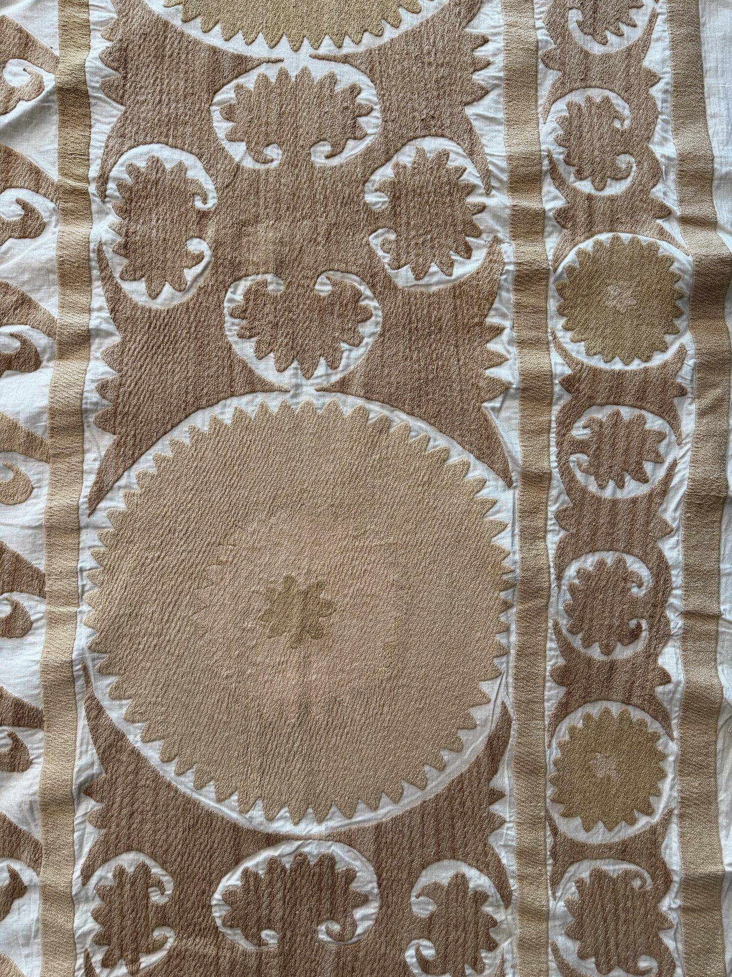 Vintage hand-embroidered tablecloth 154x269 cm