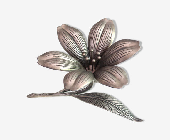 Fleur cendrier en métal argenté 6 pétales années 60