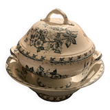 Porcelain soup tureen and dish