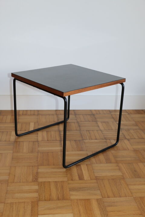 Flying coffee table by Pierre Guariche, Steiner