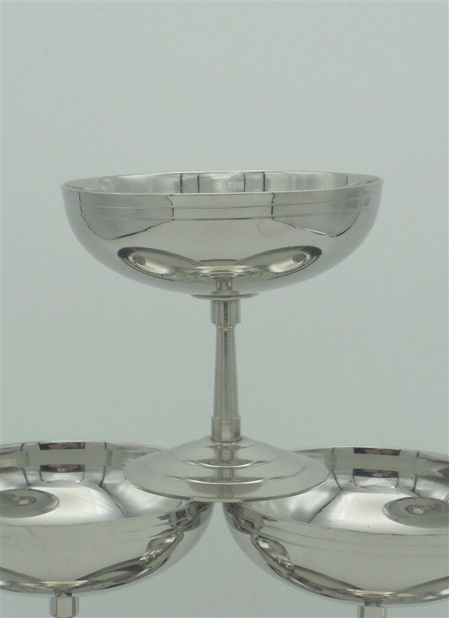 Série de 6 coupes en inox