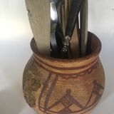 Berber terracotta engobe red