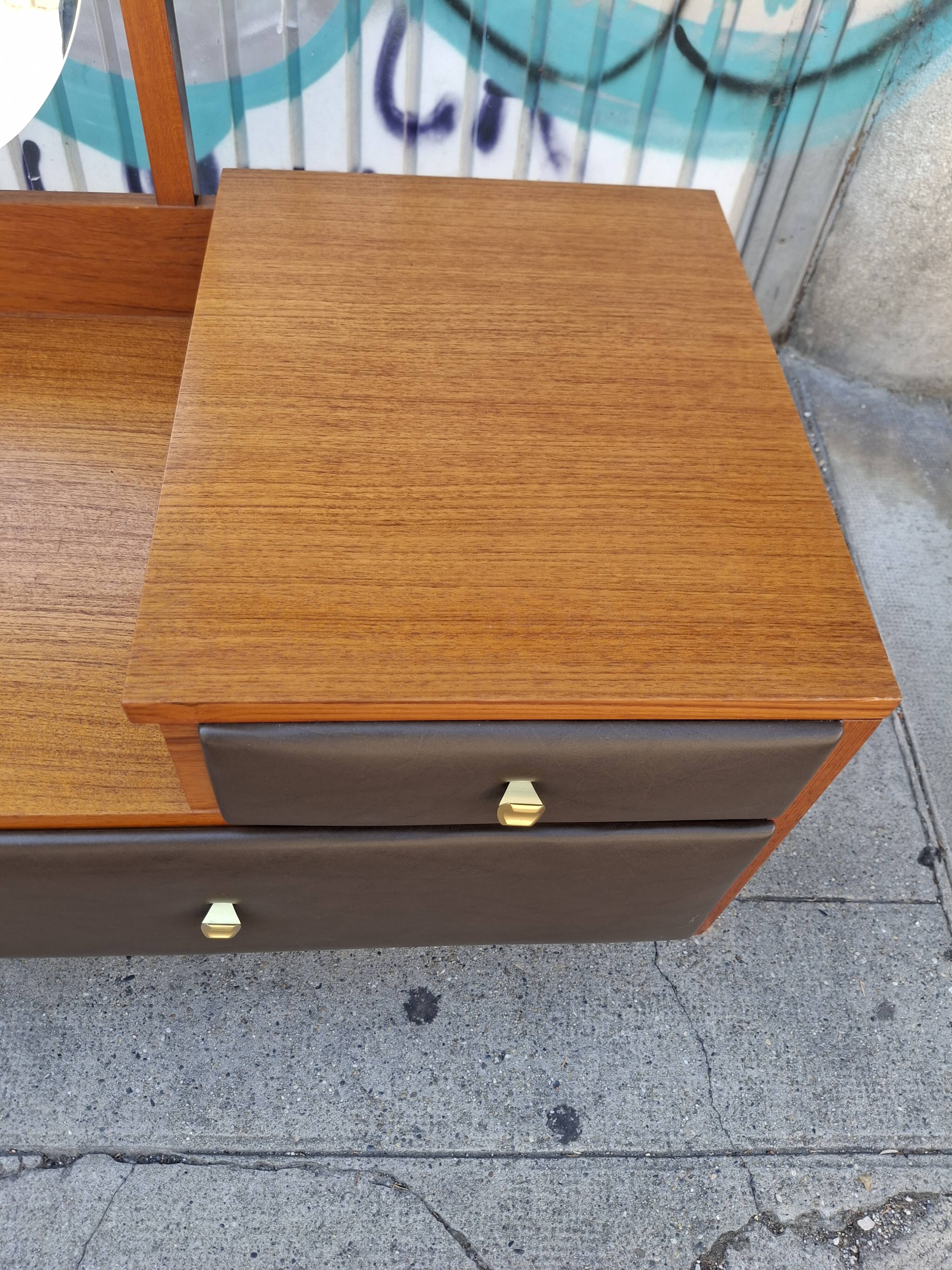Mondial teak dressing table. 1960
