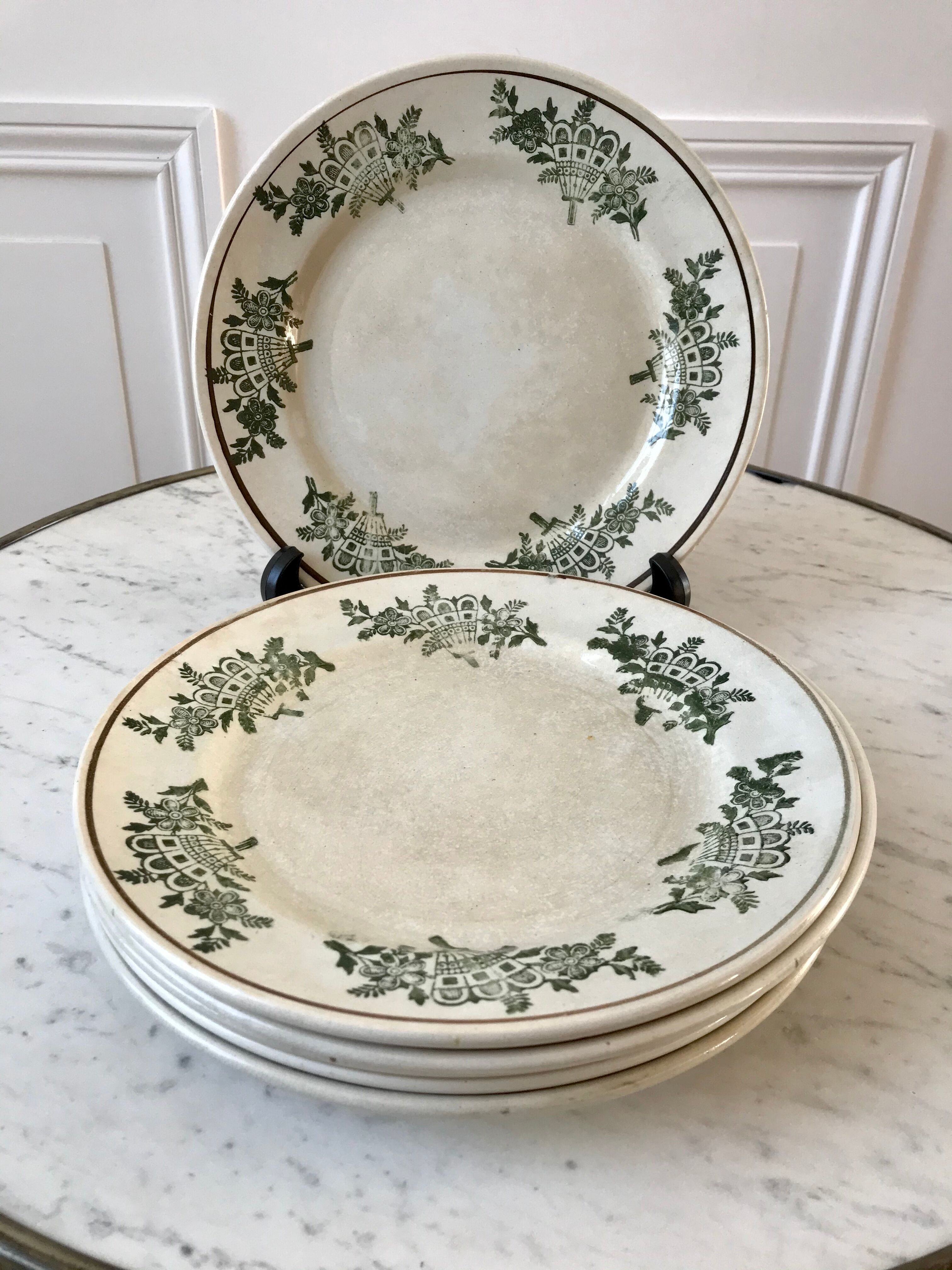 Set of 6 flat plates Iron Earth late nineteenth