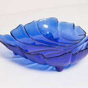 Decorative deep blue glass leaf plate, Italy, 1960s.