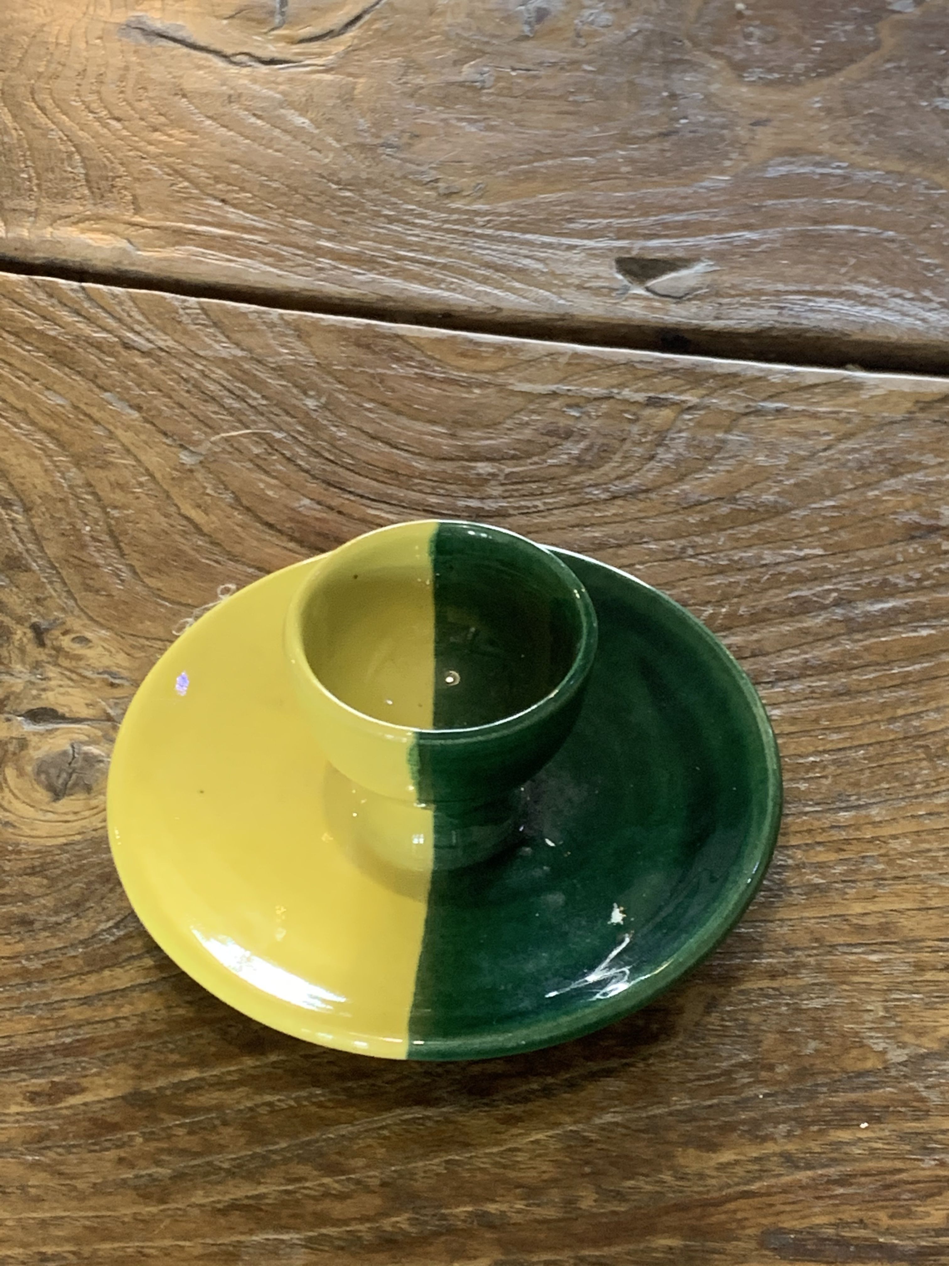 Two-tone ceramic shell with vintage green and yellow enamelled 1950