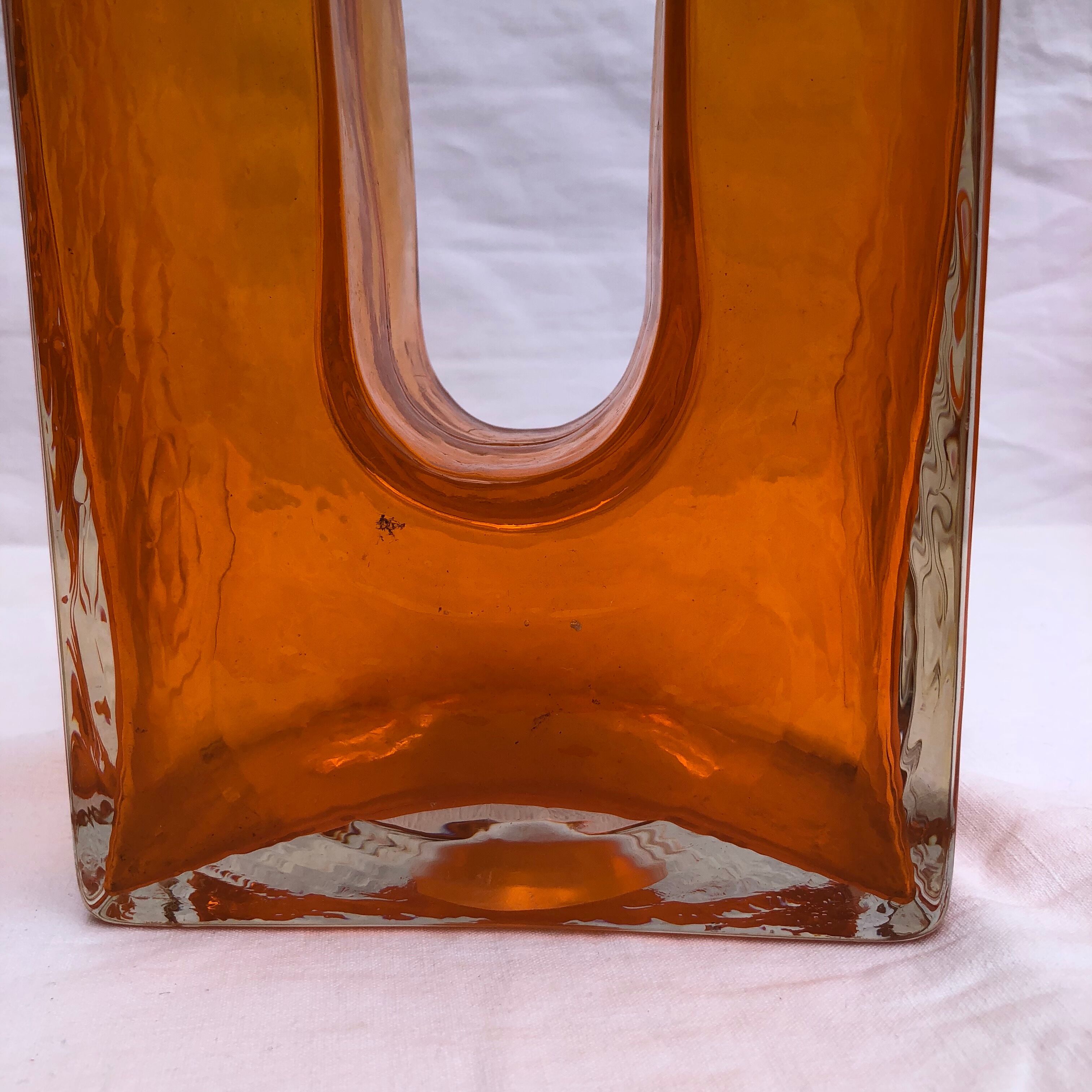 Pop Art Vase vintage orange glass paste year 70. Very good condition.