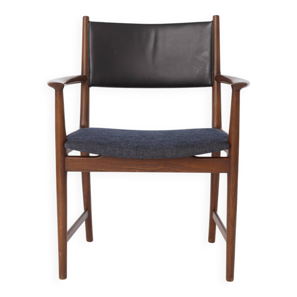 1 sur 6 fauteuils Kai Lyngfeldt Larsen, Vejen Danemark années 1960, teck danois — Beyit