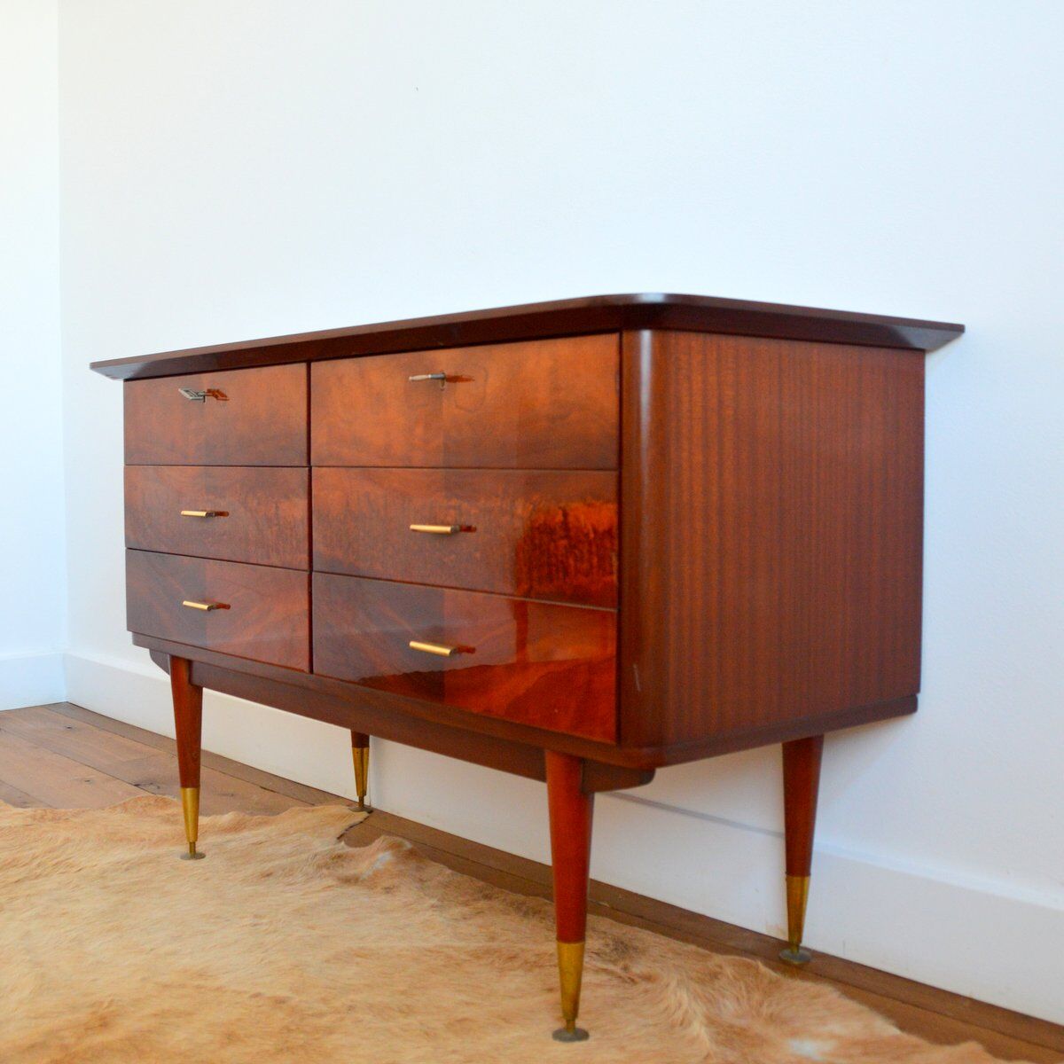 Vintage 1930 Art Deco Commodity