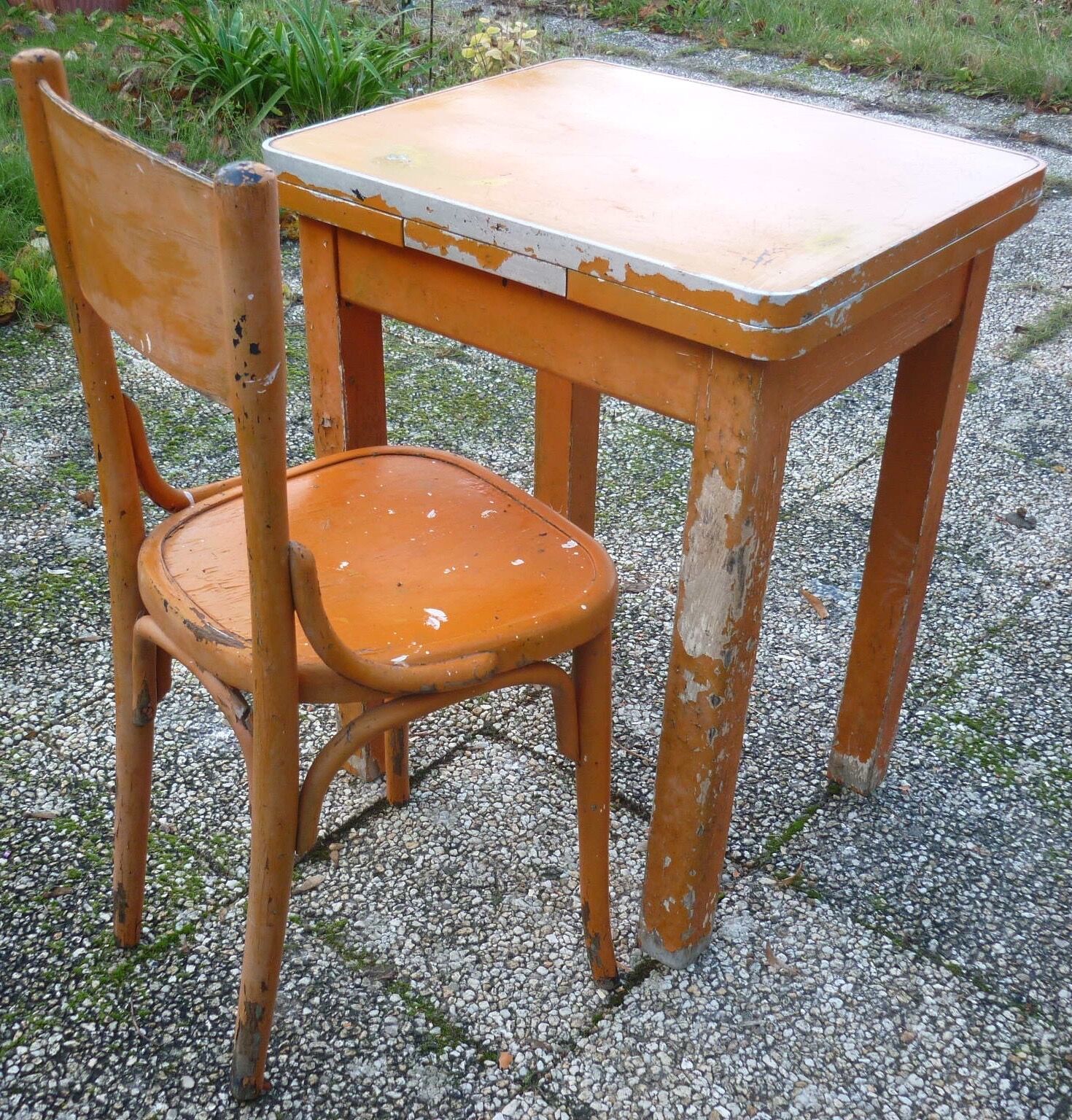 Table with extensions in wood and aluminum, ROC + 1 chair from the 50s