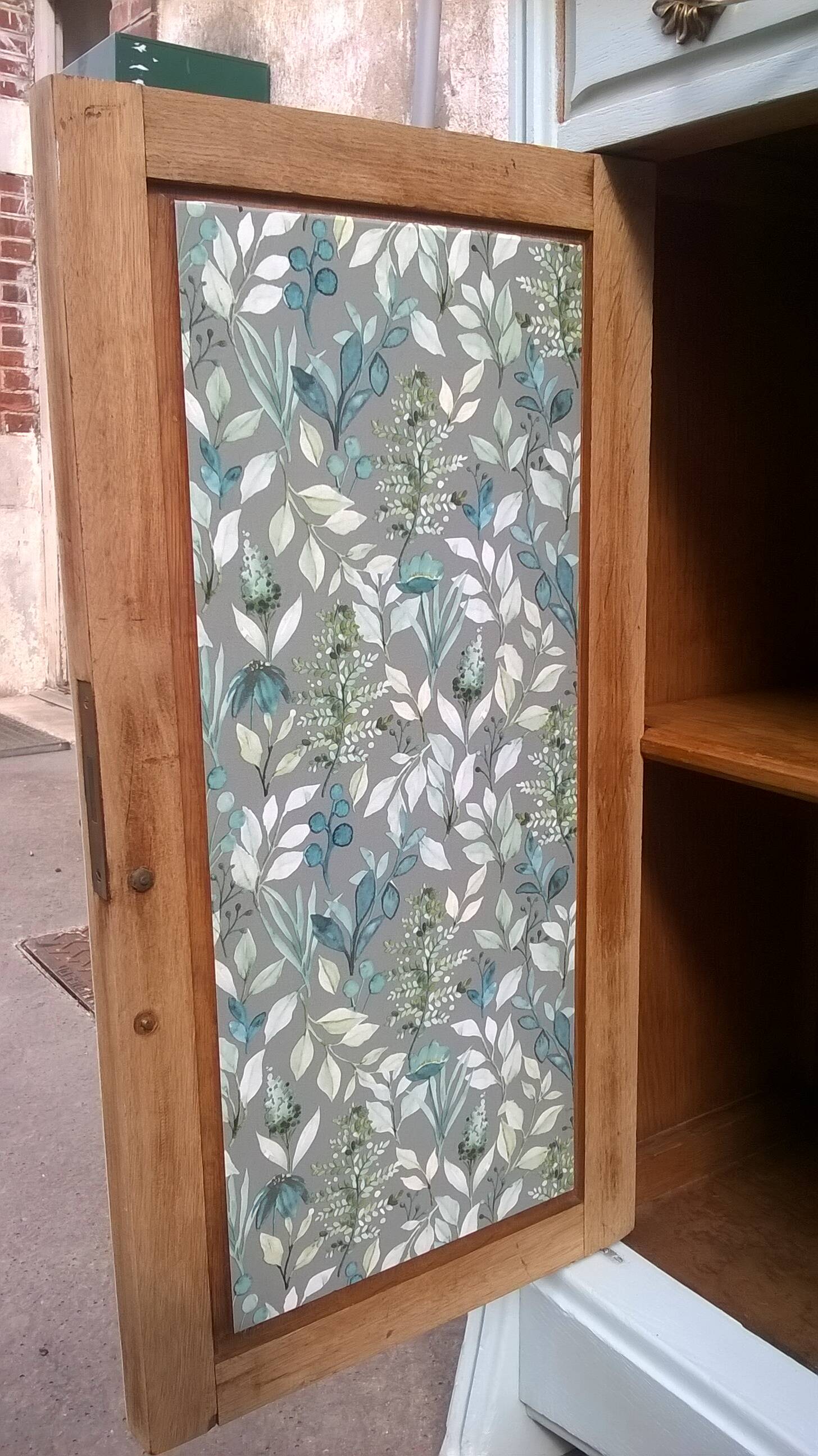 1930s Art Nouveau buffet