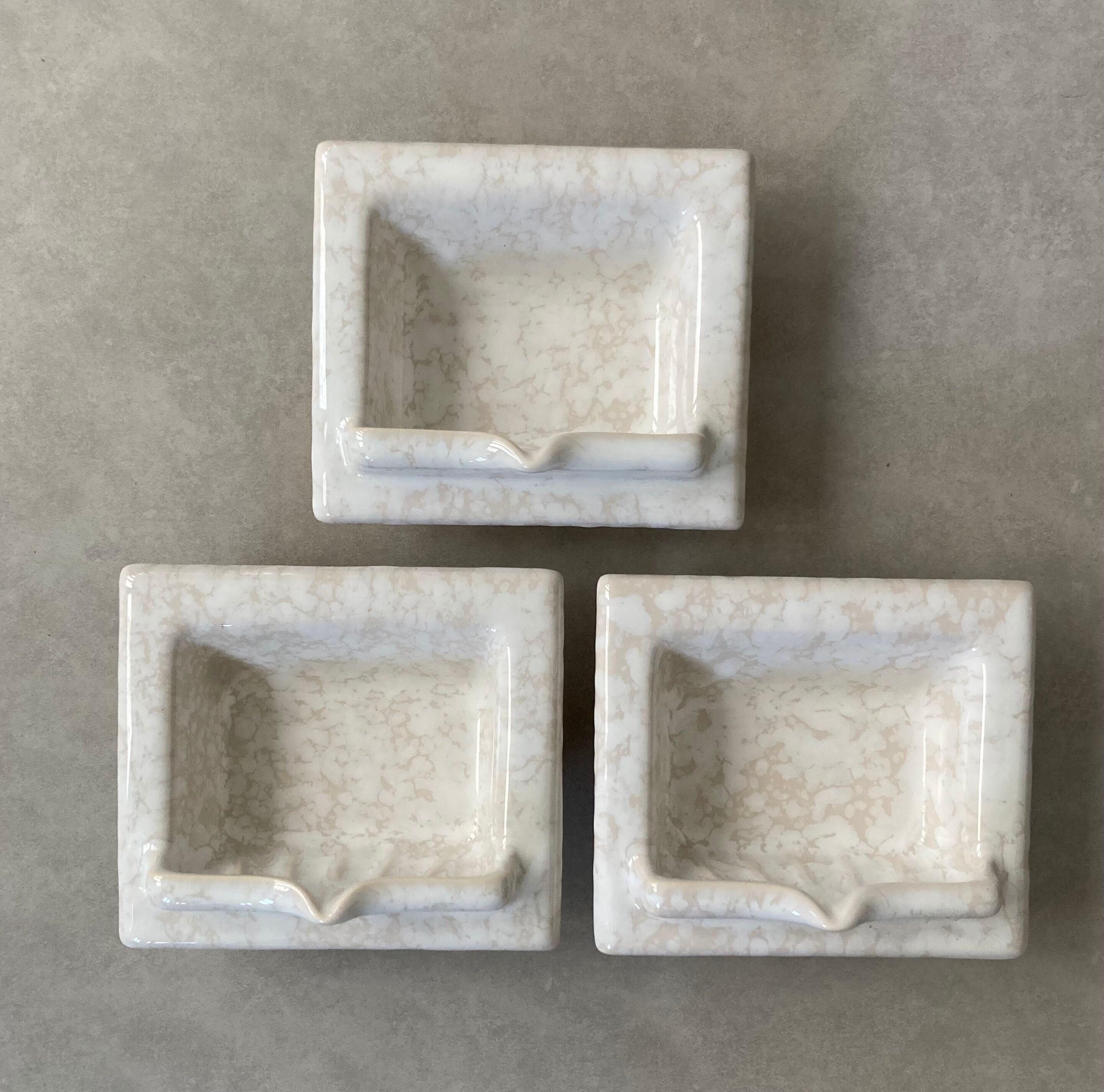 Wall mounted ceramic soap dish