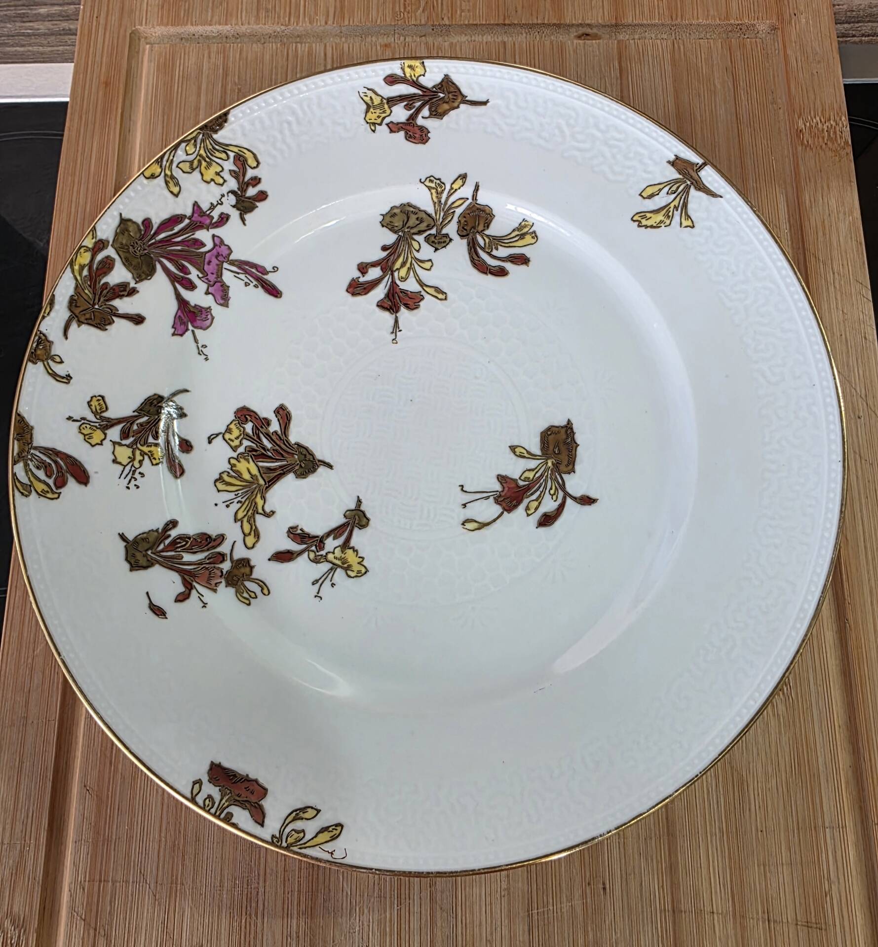 Japanese-style plate Haviland Limoges L'Escalier de Cristal Chèvre pattern