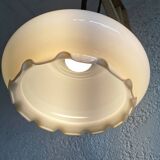 Suspension vintage en verre blanc : Éclairage de cuisine moderne du milieu du siècle