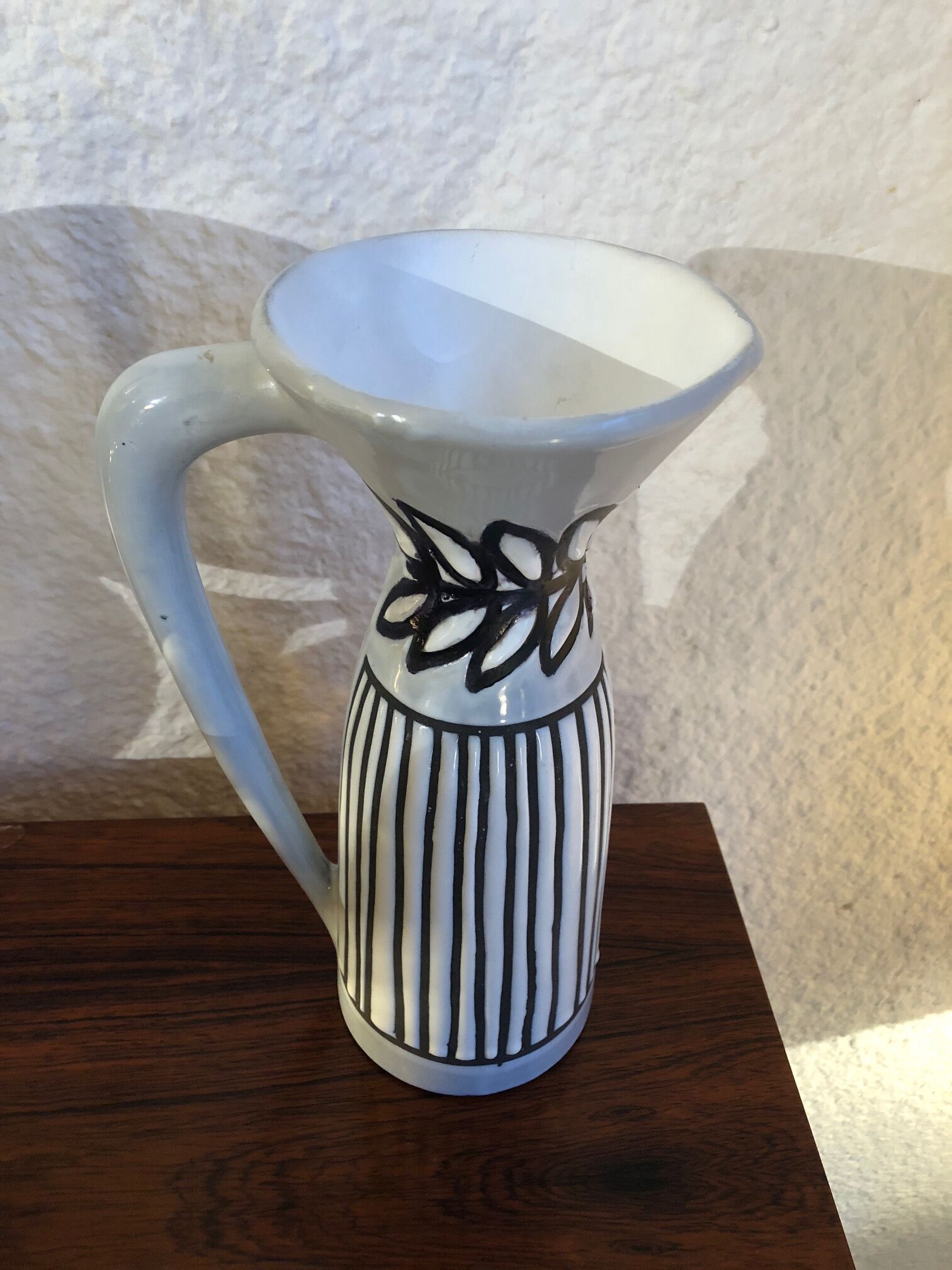 Pitcher Roger Capron