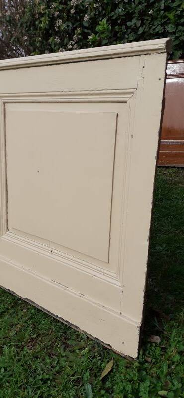 Low wall panelling 8.65m panelled with mouldings wainscoting skirting.