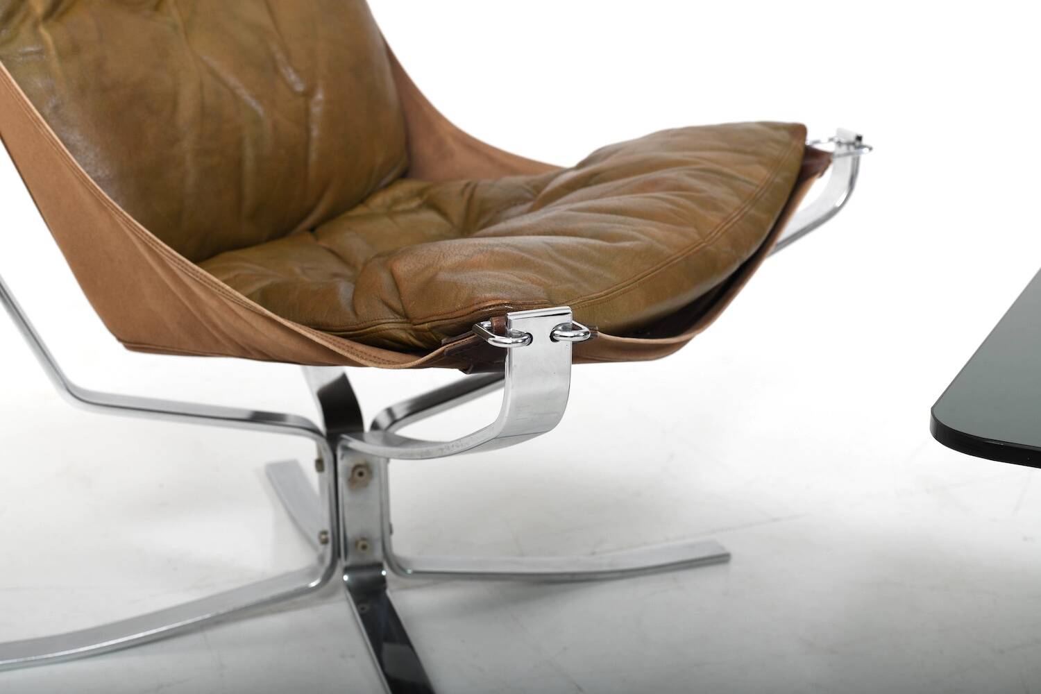 Chaises et table Chromed Falcon par Sigurd Ressell années 1970