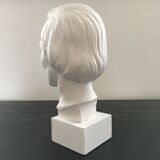 Romantic young man bust