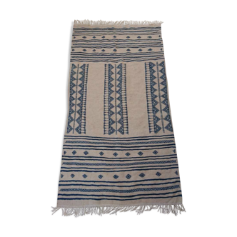 Tapis beige et bleu fait 195x105cm