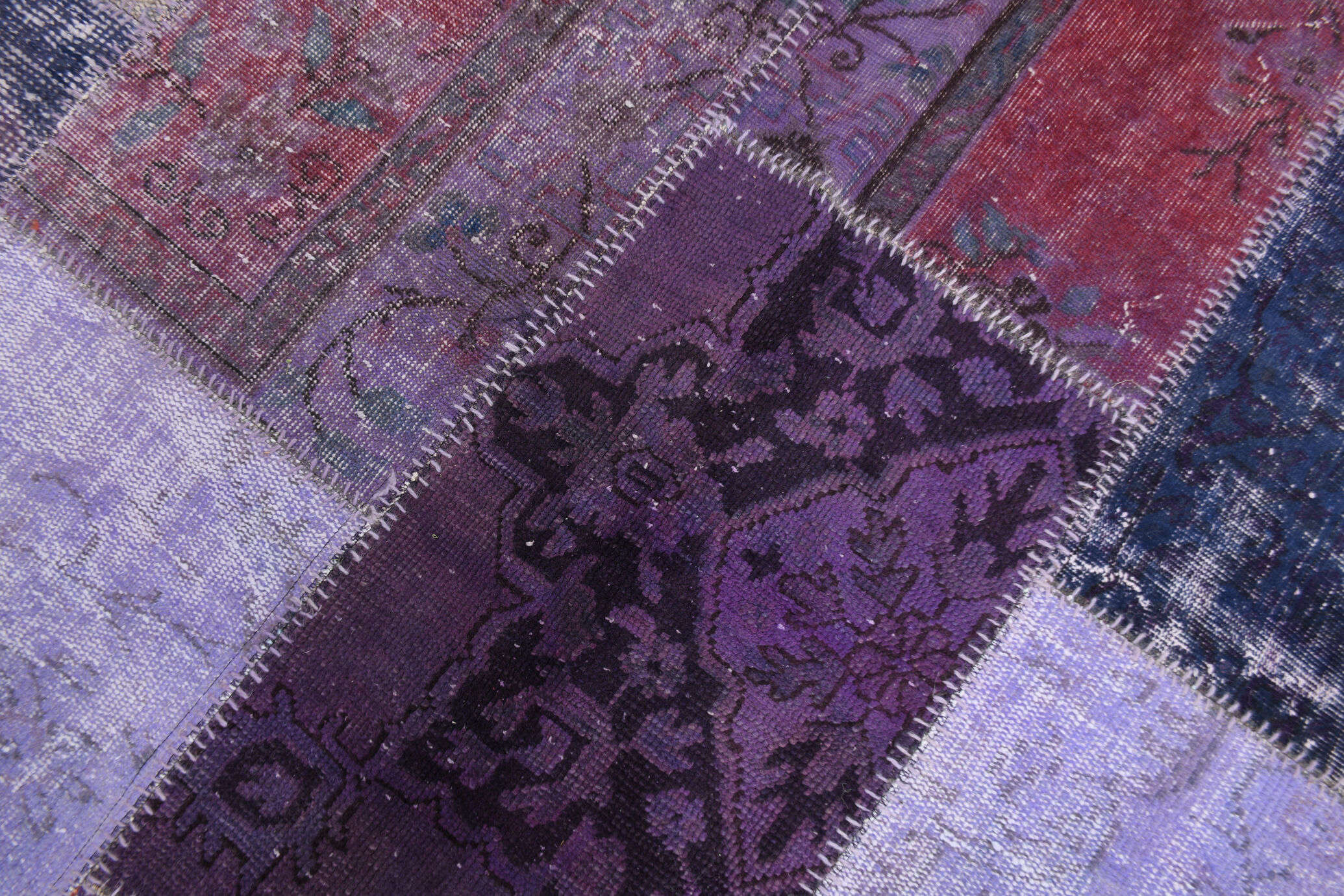 Purple tones vintage patchwork rug 304x215cm