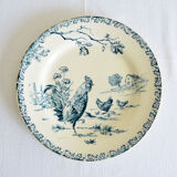 Flat plate porcelain of Gien pattern Roosters