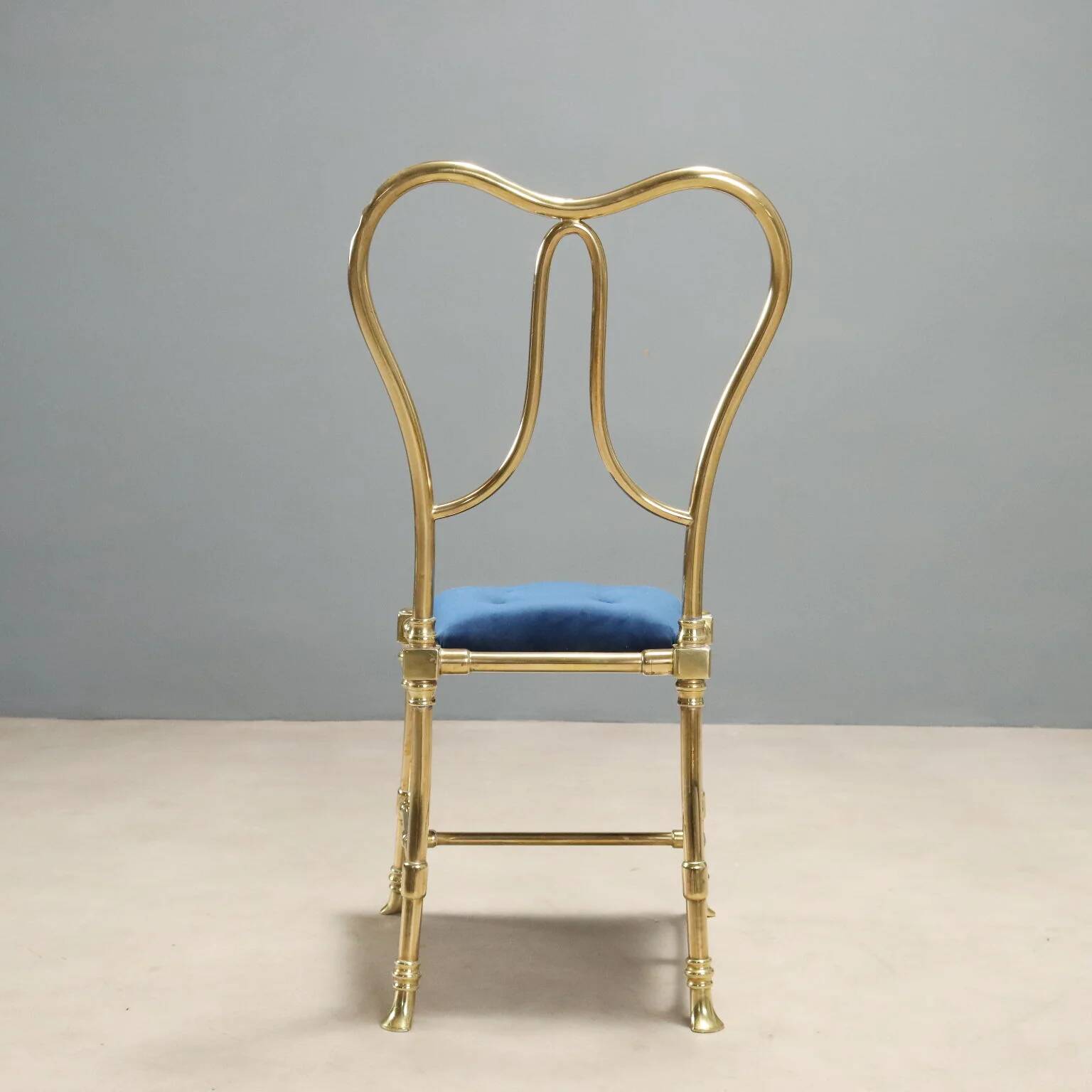 Set of 4 Jansen Argentina chairs from the 1950s.