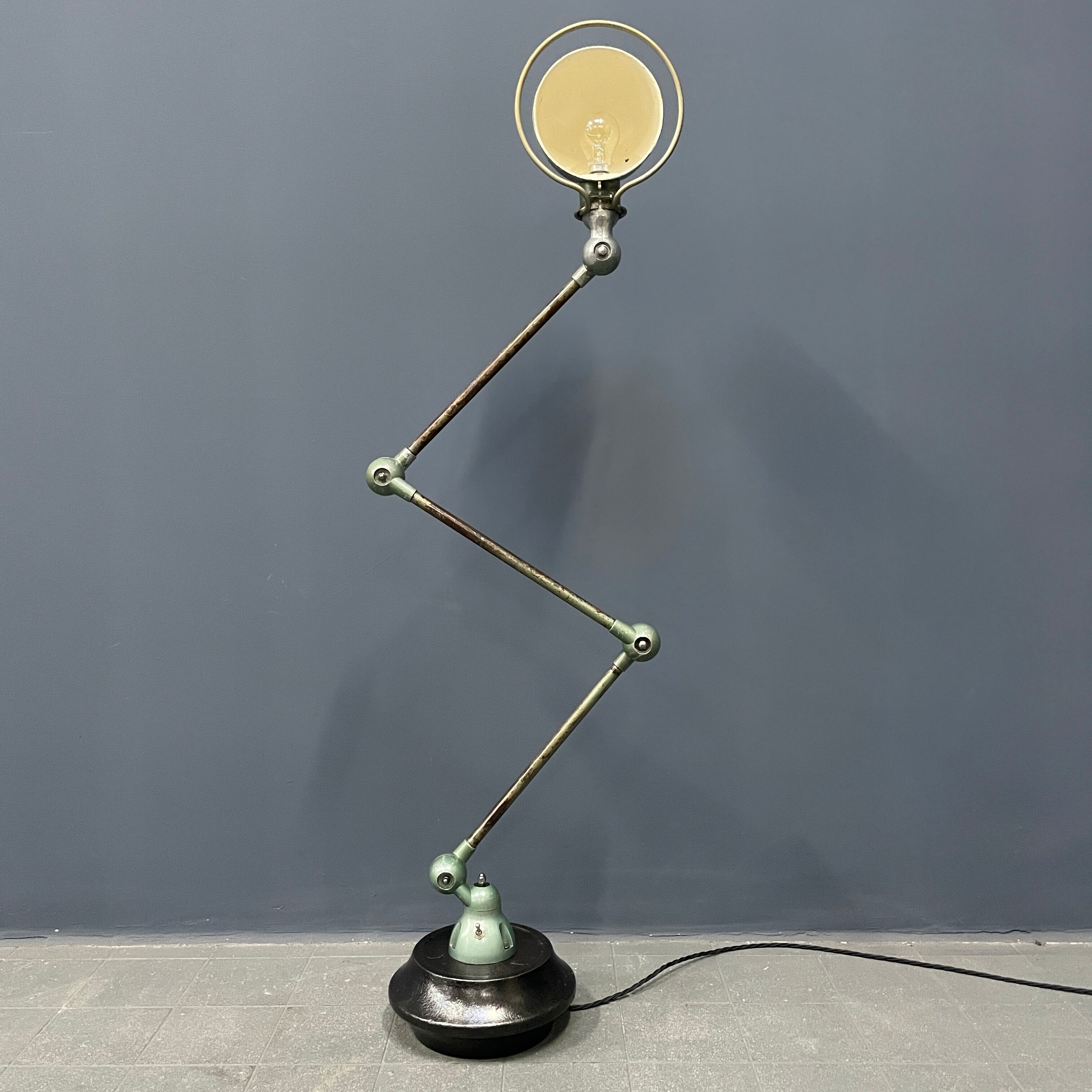 3 arm vespa green patina Jieldé lamp on cast iron base