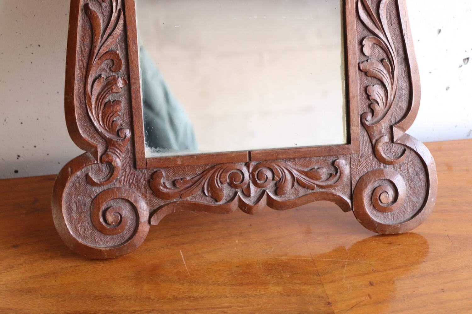 Antique carved wooden mirror – Art Nouveau style