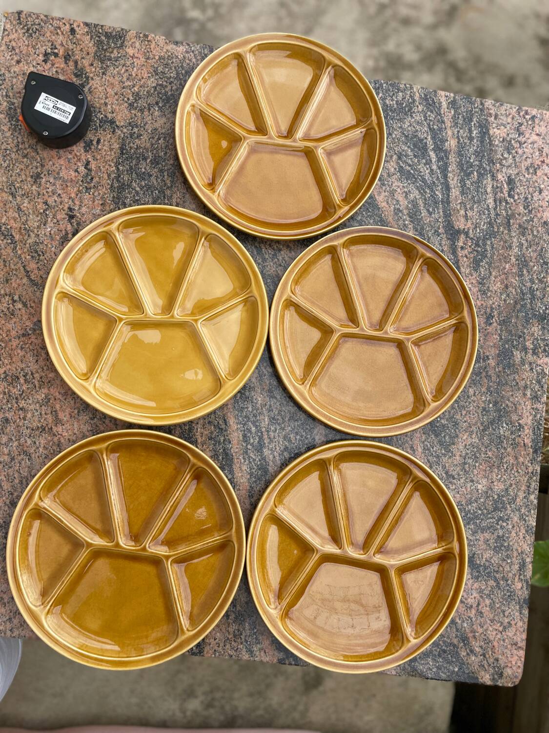 5 Gien fondue plates