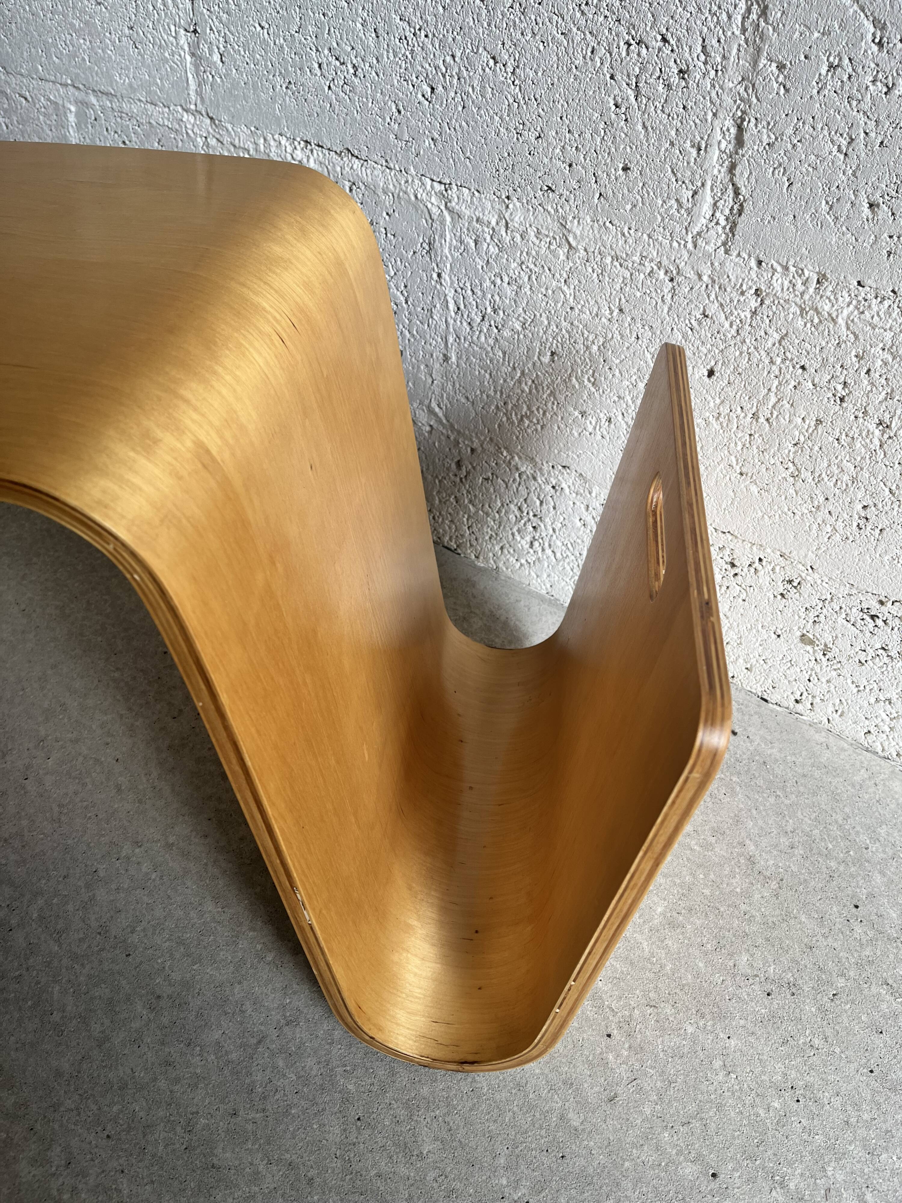 Table basse bout de canapé et porte revues en bois