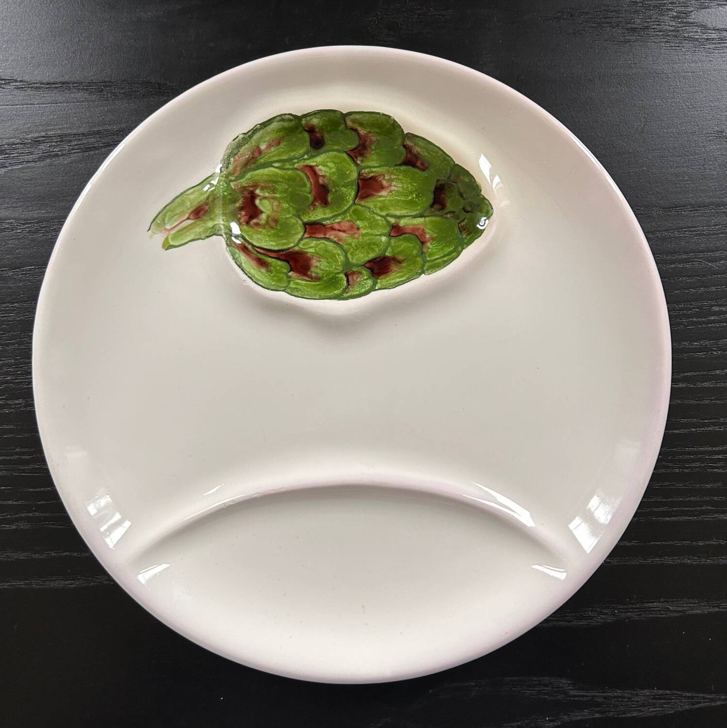 Signed artichoke decor dish
